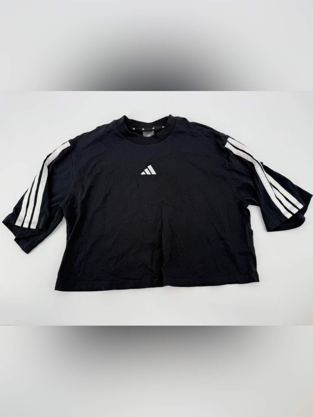 Adidas Oversized Cropped Boxy T-Shirt Tee